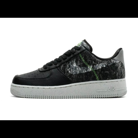 Nike Air Force 1 `07 LV8 Black CV1698-001 - Picture 3 of 10
